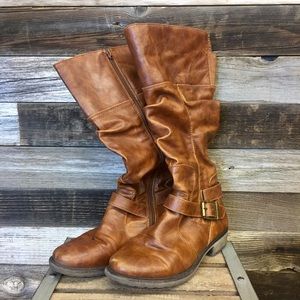 BareTraps women’s 8.5 brown boots